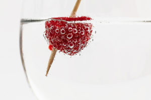 Raspberry Fruit-Infused Water Helps me Drink More Water @foodybeauty